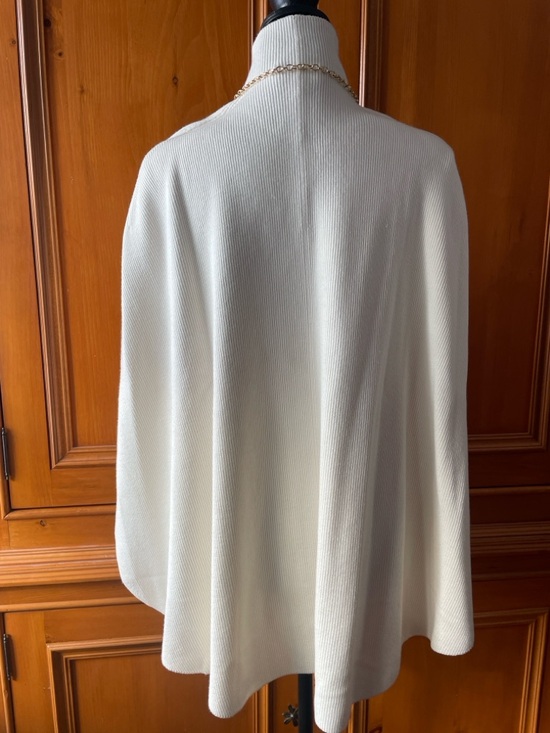 & Other Stories high neck knit sweater w/ cape back and sleeves in white Size M - Picture 8 of 16